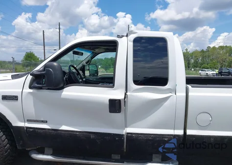 2002 Ford F-250 Lariat/Xl/Xlt z USA, uszkodzony, nr VIN 1FTNX20F42EC60263